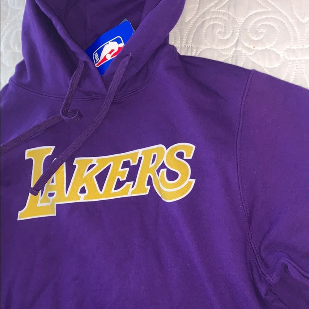 Lakers LeBron James 23 hoodie - Picture 4 of 5